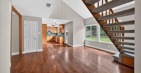 261 Yosemite Dr, Livermore, CA 94551 Photo