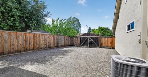 261 Yosemite Dr, Livermore, CA 94551 Photo