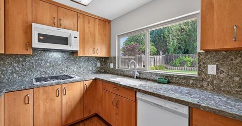 261 Yosemite Dr, Livermore, CA 94551 Photo