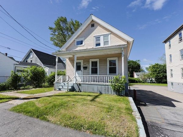 6 Grove St, Stoughton, MA 02072