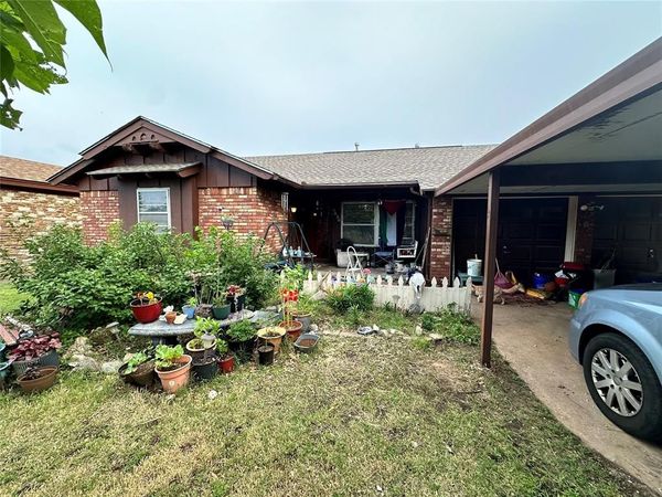 4520 NW 46th Street, Warr Acres, OK 73122