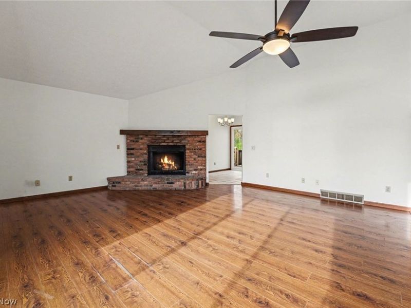 9505 Green Valley Drive, Mentor, OH 44060 Photo 3