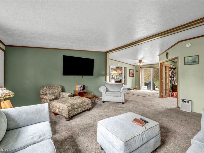 5500 Westbrook Street SE, Sandy, OH 44643 Photo 11