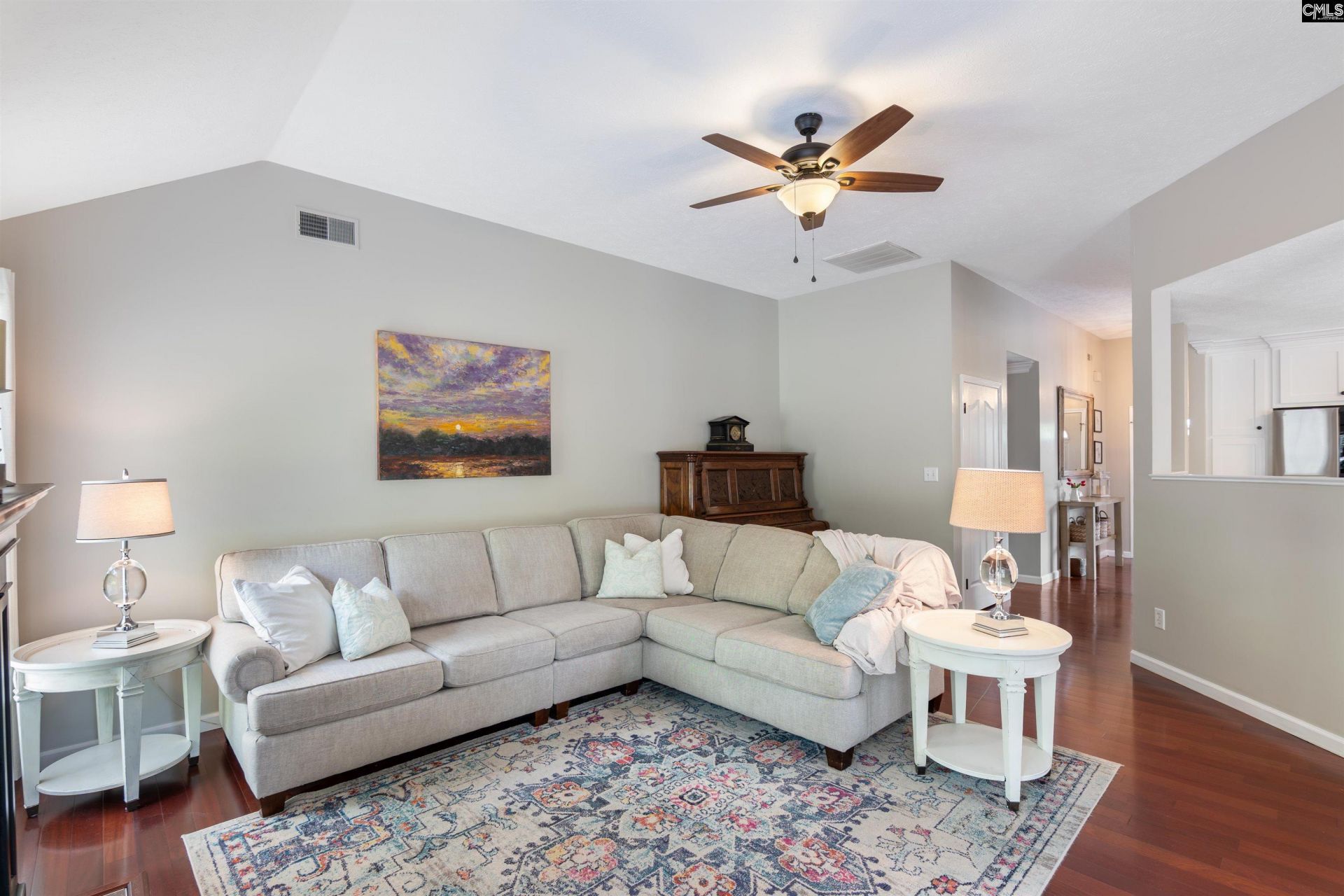 804 Cedar Break Court  Photo 8