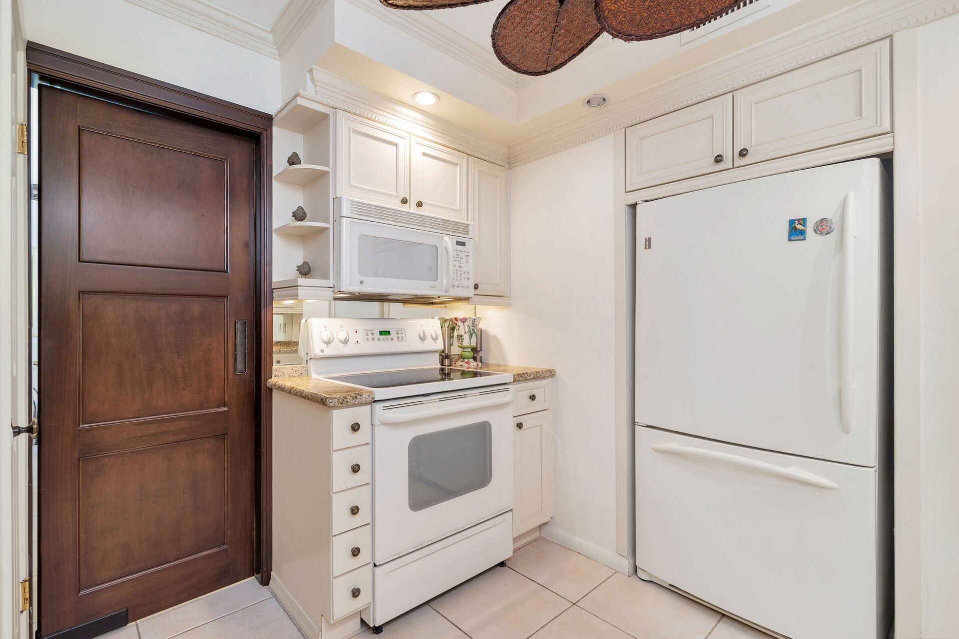 170 N Ocean Boulevard, Unit 409, Palm Beach, FL 33480 Photo