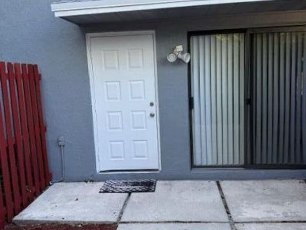 1 W Crossings Circle W, Unit C, Boynton Beach, FL 33435