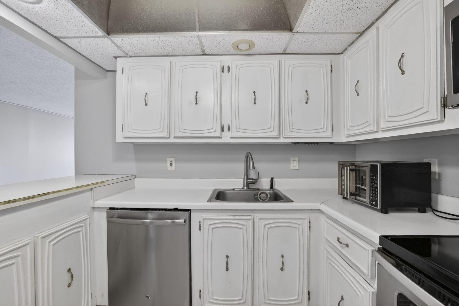 7011 Environ Boulevard, Unit 412, Lauderhill, FL 33319 Photo