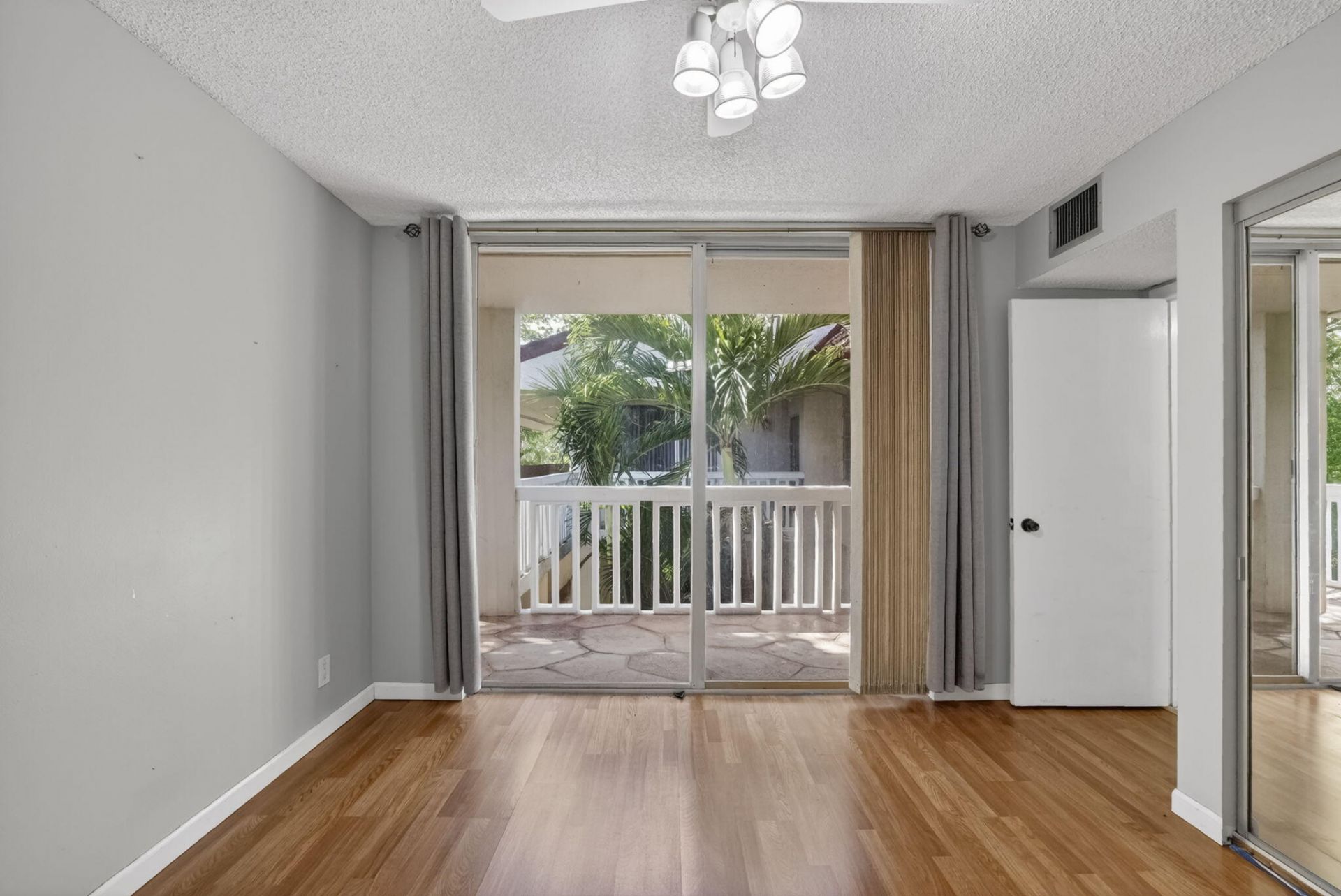 7011 Environ Boulevard, Unit 412, Lauderhill, FL 33319 Photo