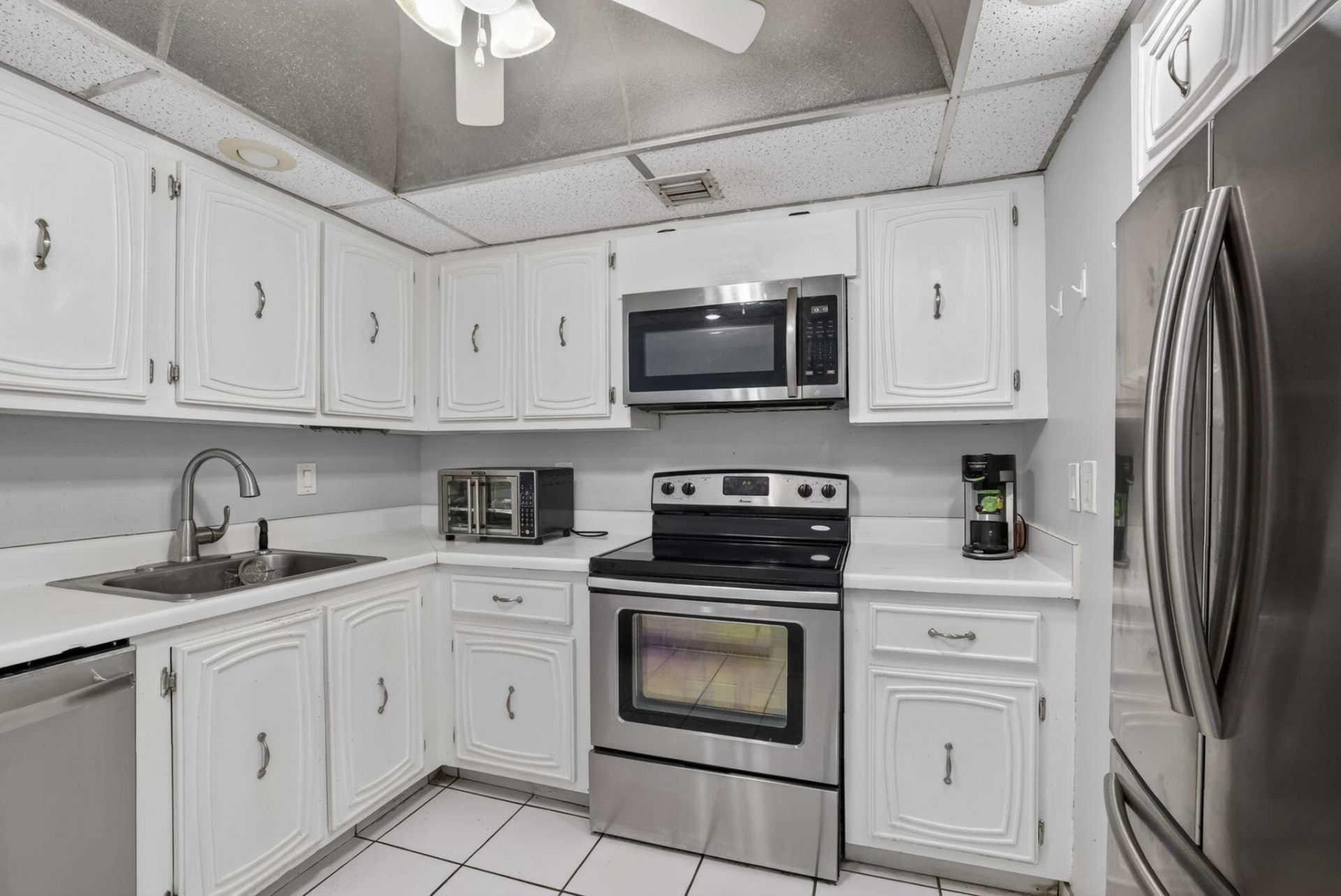 7011 Environ Boulevard, Unit 412, Lauderhill, FL 33319 Photo