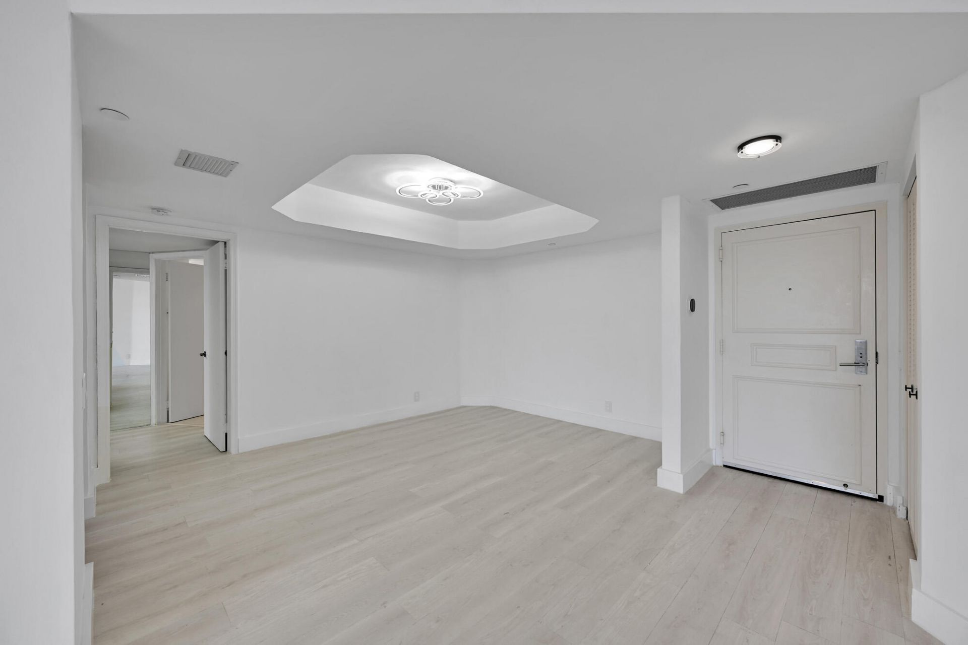 3640 Yacht Club Drive, Unit 1501, Aventura, FL 33180 Photo