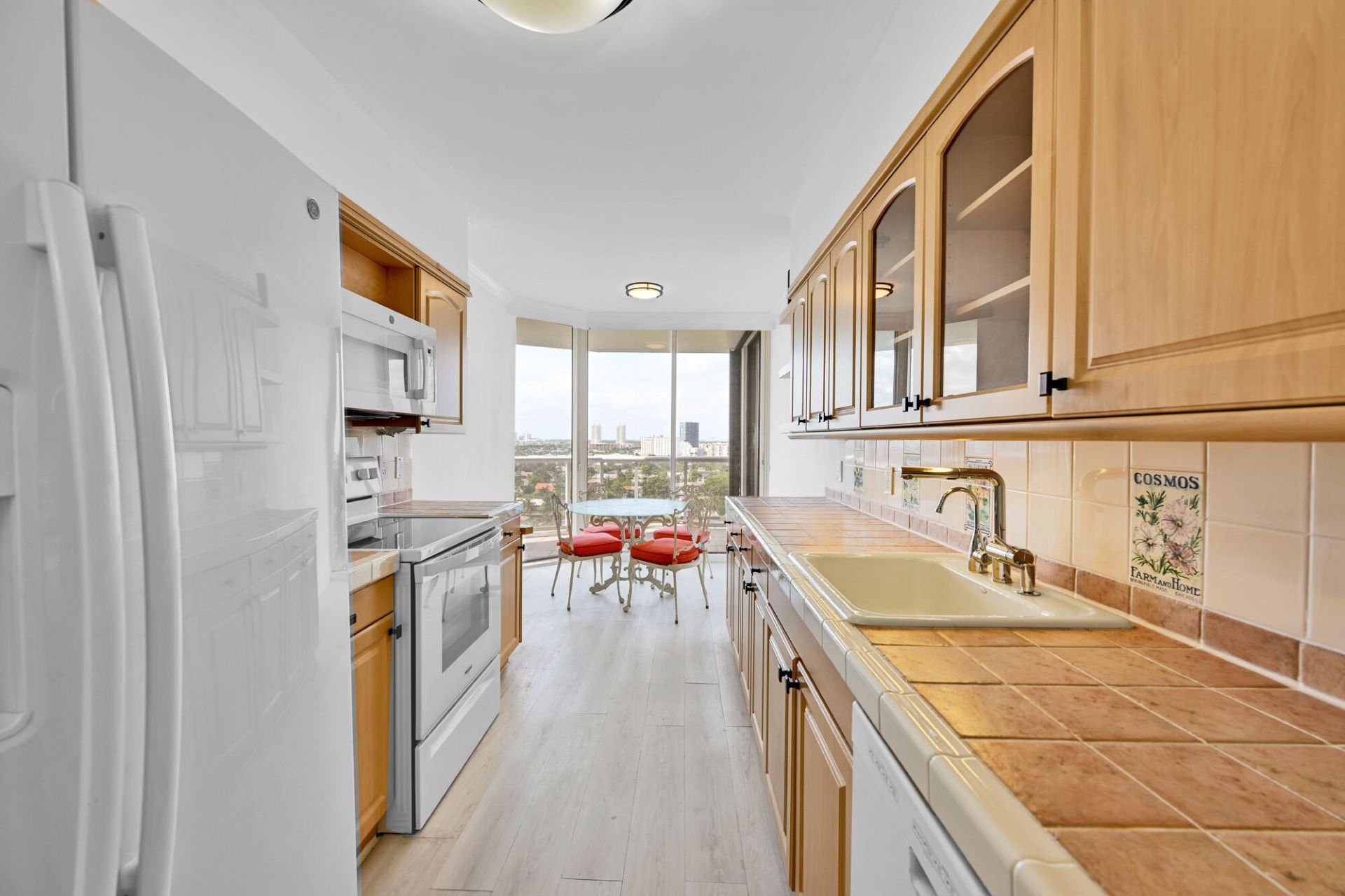 3640 Yacht Club Drive, Unit 1501, Aventura, FL 33180 Photo