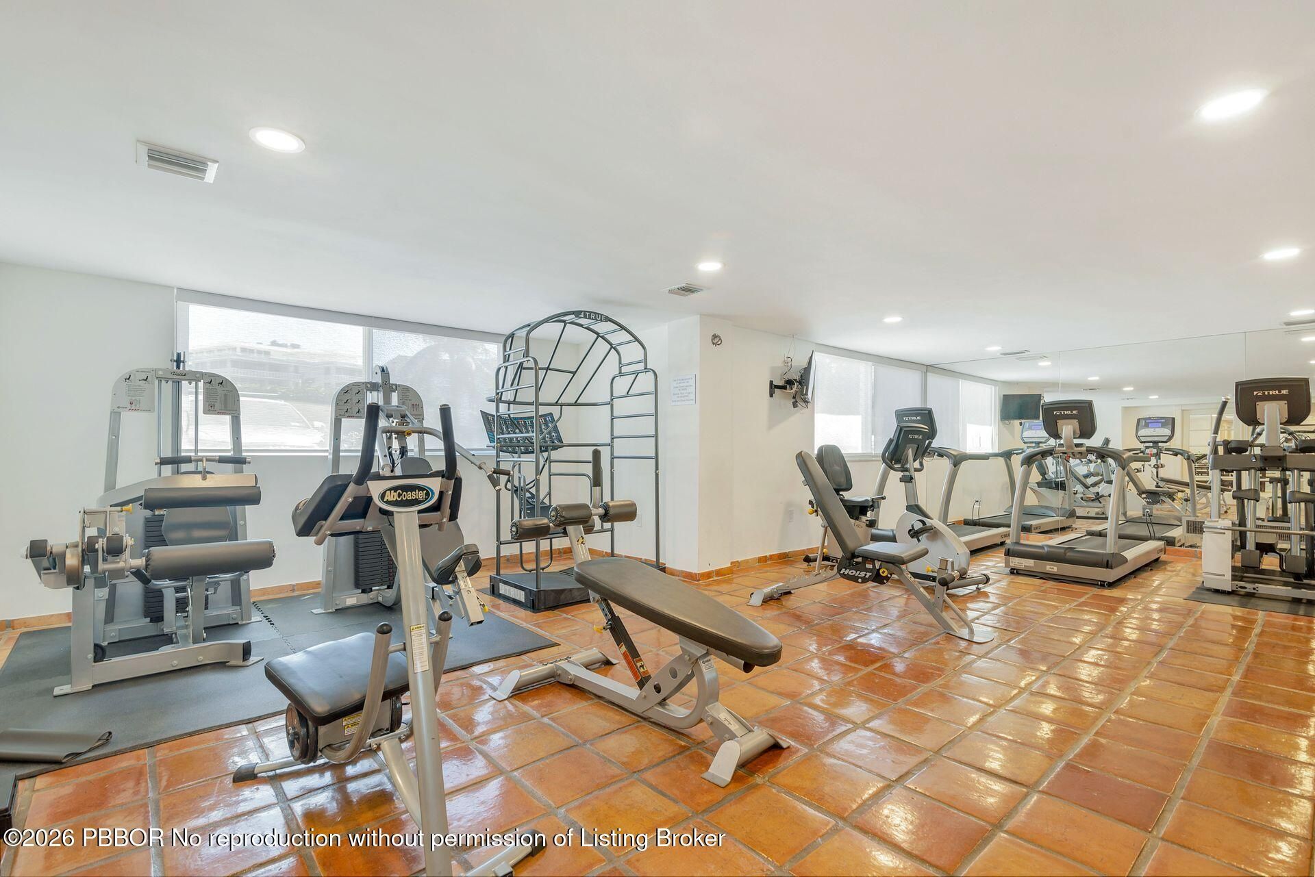 170 N Ocean Boulevard, Unit 409, Palm Beach, FL 33480 Photo