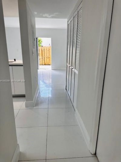 9189 Fontainebleau Blvd , Unit 510, Miami, FL 33172 Photo