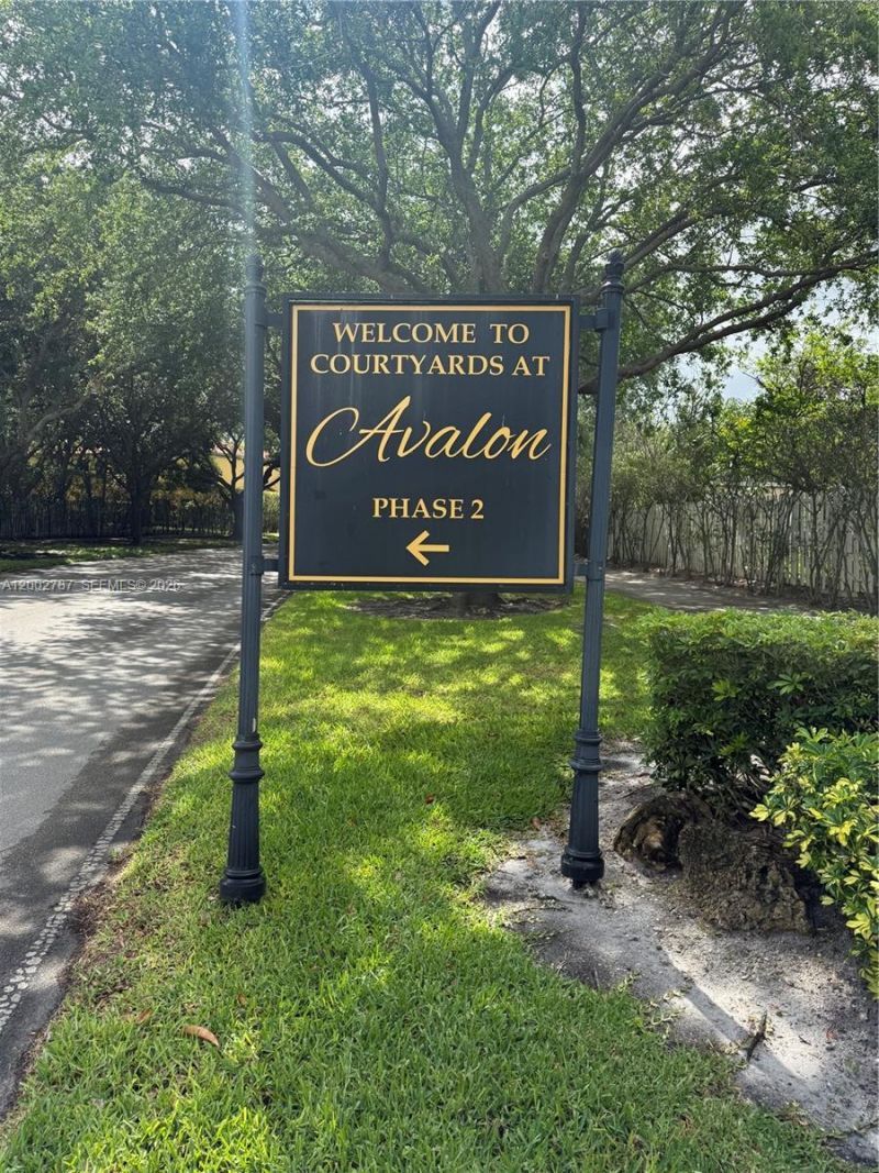 1704 SW 101st Ter , Miramar, FL 33025 Photo