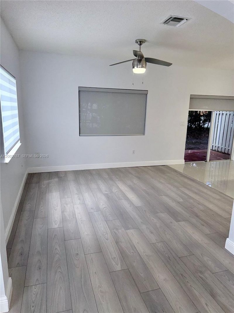 1704 SW 101st Ter , Miramar, FL 33025 Photo