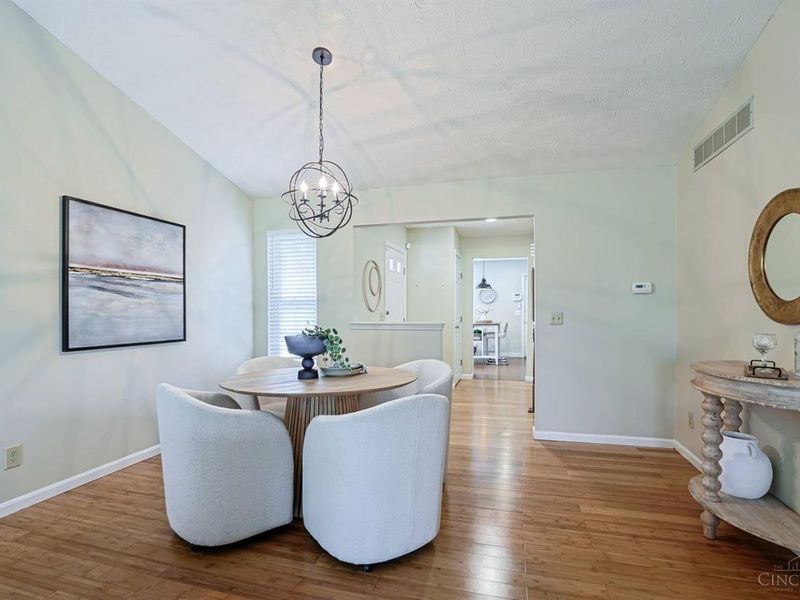 680 Stoneharbor Lane, Maineville, OH 45039 Photo 12