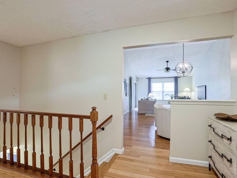 680 Stoneharbor Lane, Maineville, OH 45039 Photo 4