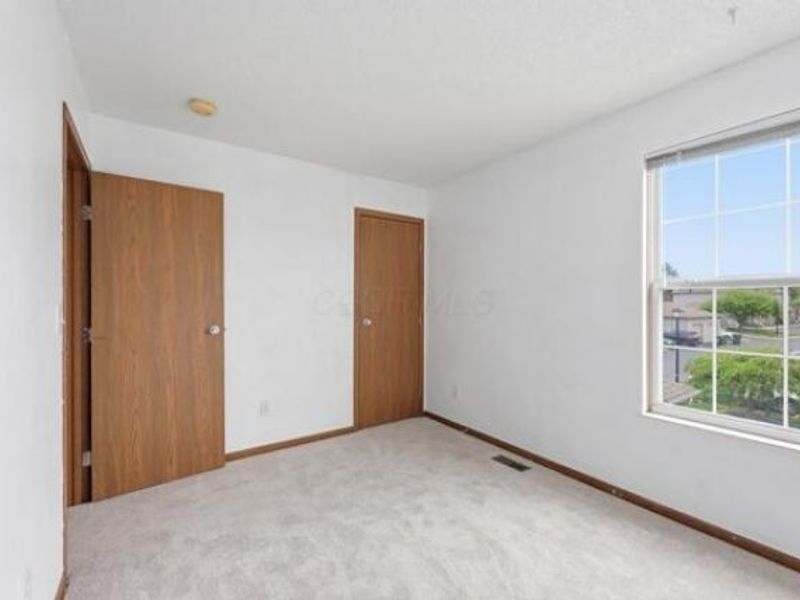 5647 Barney Lane, Columbus, OH 43235 Photo 14