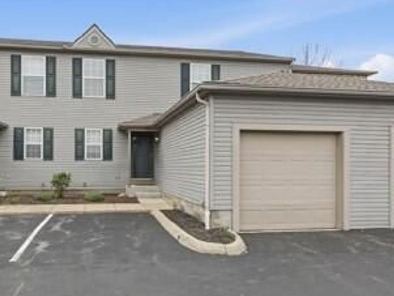 5647 Barney Lane, Columbus, OH 43235 Photo 2