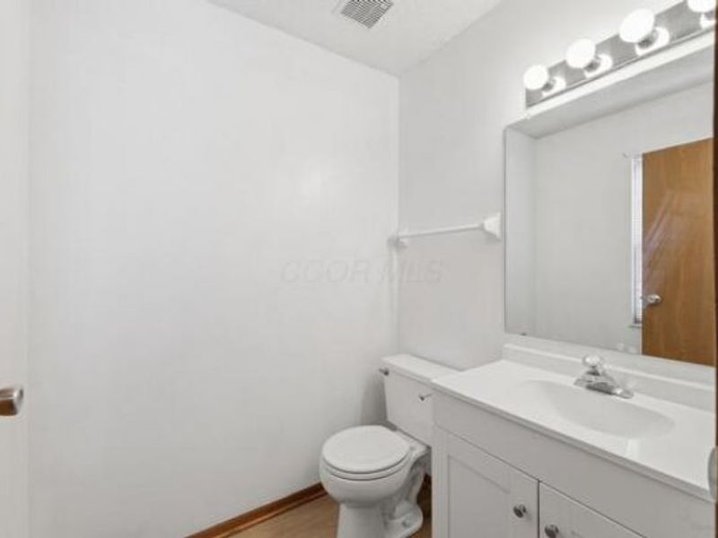 5647 Barney Lane, Columbus, OH 43235 Photo 21