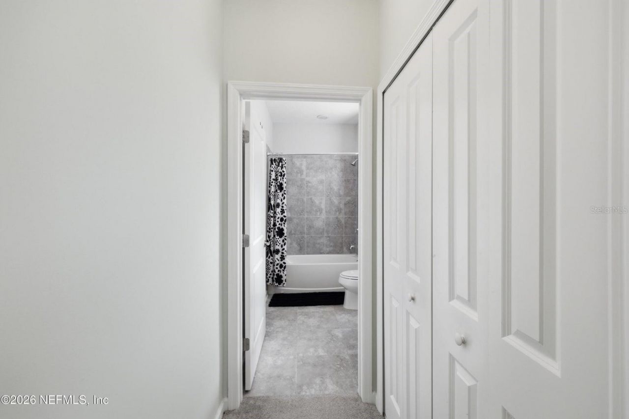 6946 Azalea Grove Drive , Jacksonville, FL 32258 Photo