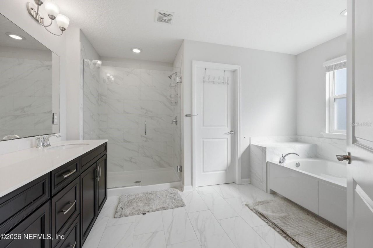 6946 Azalea Grove Drive , Jacksonville, FL 32258 Photo