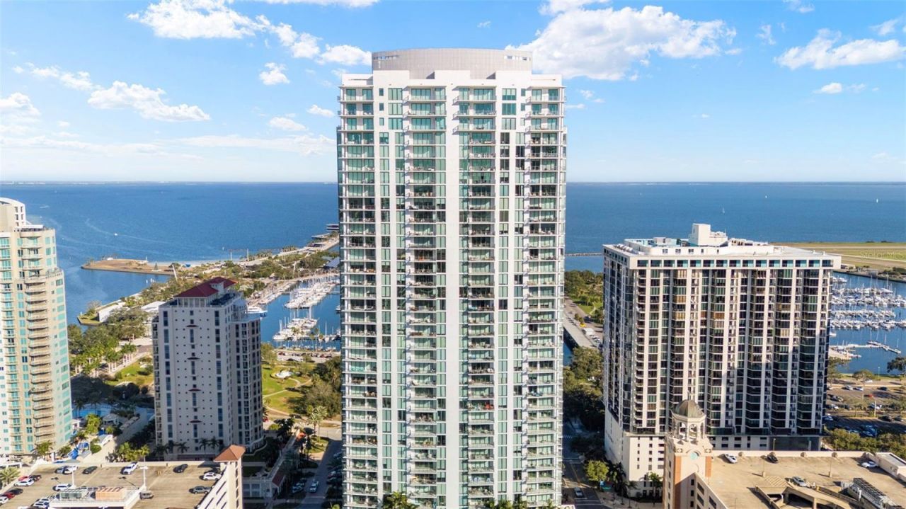 275 1st Avenue S, Unit 1405, Saint Petersburg, FL 33701 Photo