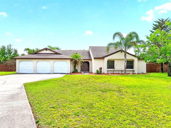 6103 CRYSTAL VIEW DRIVE , ORLANDO, FL 32819