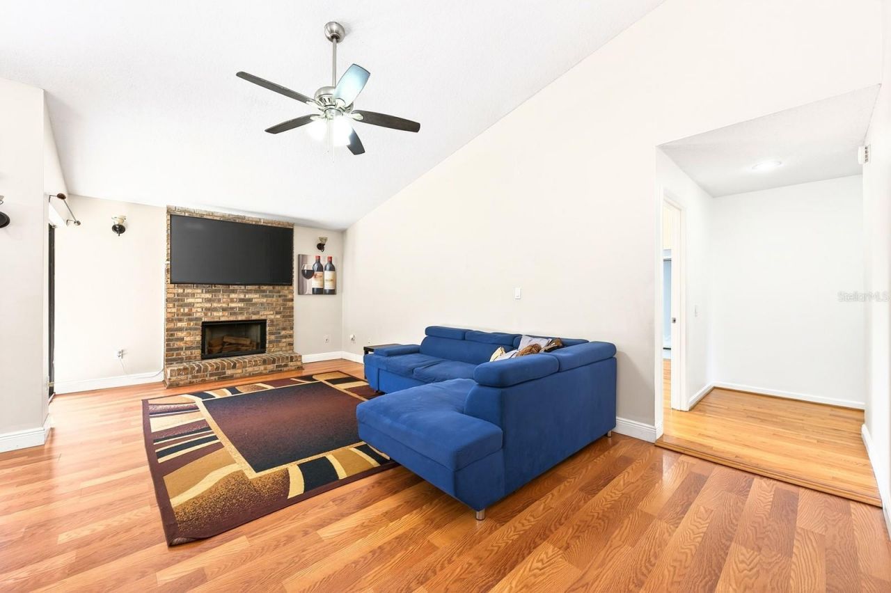6103 Crystal View Drive, Orlando, FL 32819 Photo