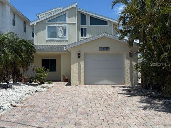 13111 BOCA CIEGA AVENUE , MADEIRA BEACH, FL 33708