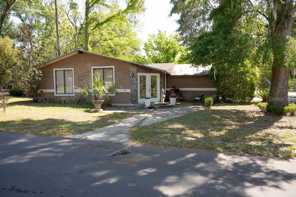 717 NW 253rd Street , Newberry, FL 32669 Photo