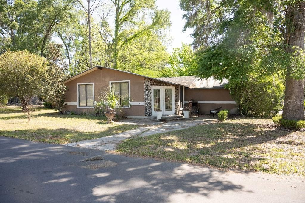 717 NW 253rd Street , Newberry, FL 32669 Photo