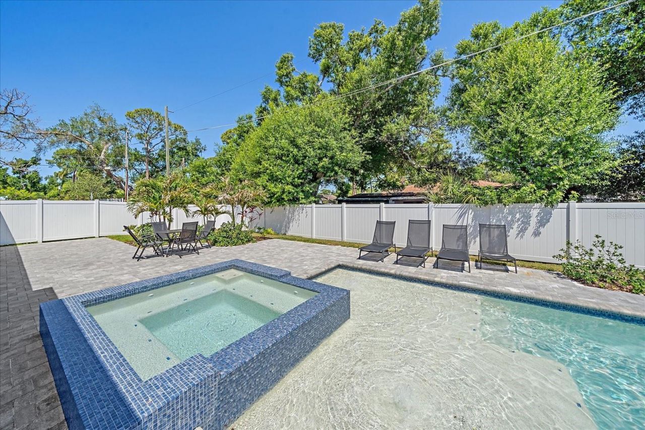 3209 Ashton Road, Sarasota, FL 34231 Photo