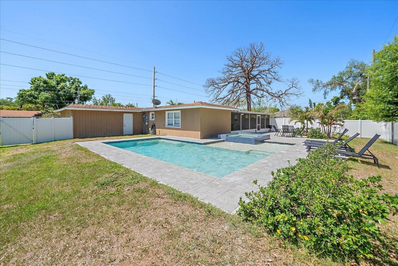 3209 Ashton Road, Sarasota, FL 34231 Photo