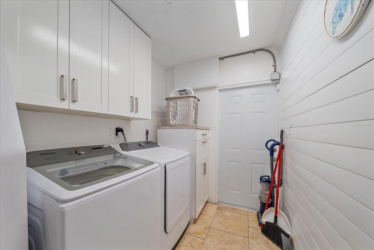 3209 Ashton Road, Sarasota, FL 34231 Photo