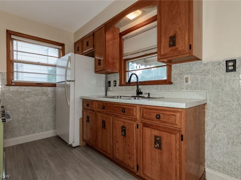 306 E 323rd Street , Willowick, OH 44095 Photo 10