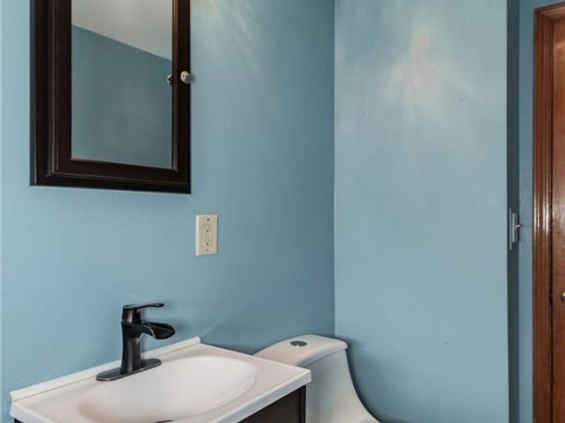 306 E 323rd Street , Willowick, OH 44095 Photo 15