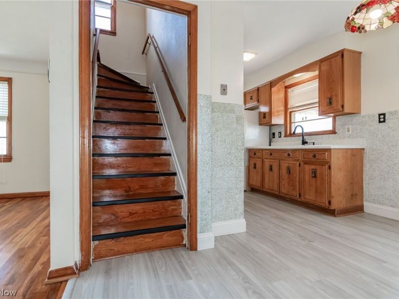 306 E 323rd Street , Willowick, OH 44095 Photo 16