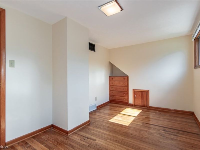 306 E 323rd Street , Willowick, OH 44095 Photo 17