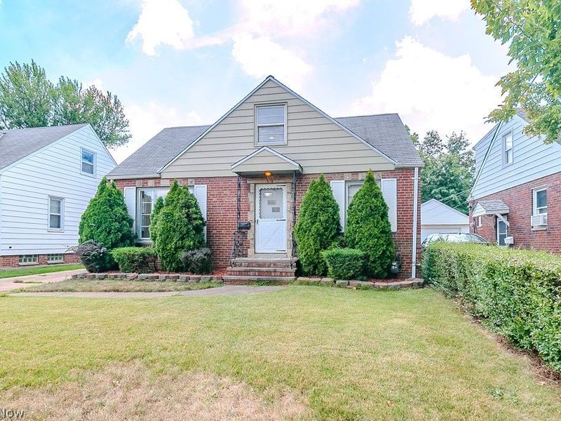 306 E 323rd Street , Willowick, OH 44095 Photo 2