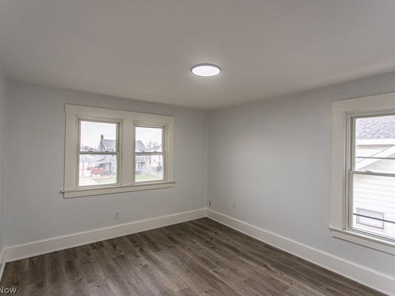 538 Redondo Road , Youngstown, OH 44504 Photo 22