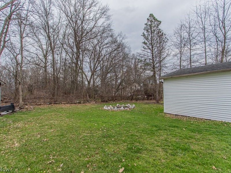 538 Redondo Road , Youngstown, OH 44504 Photo 32