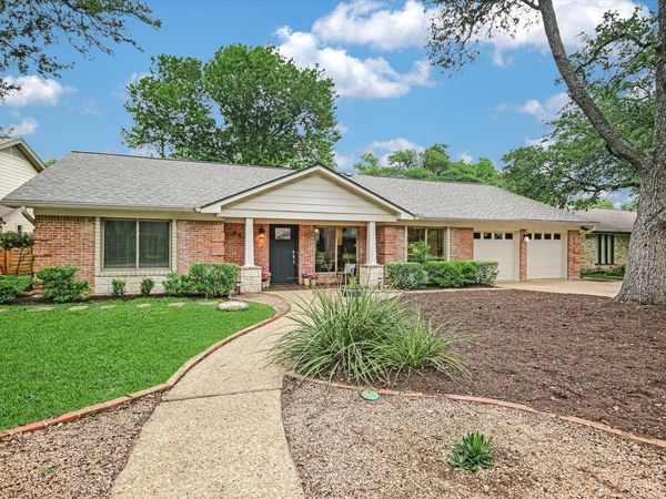 8602 Silver Ridge DR , Austin, TX 78759