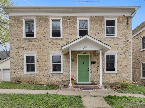 216 W Jefferson STREET, Burlington, WI 53105