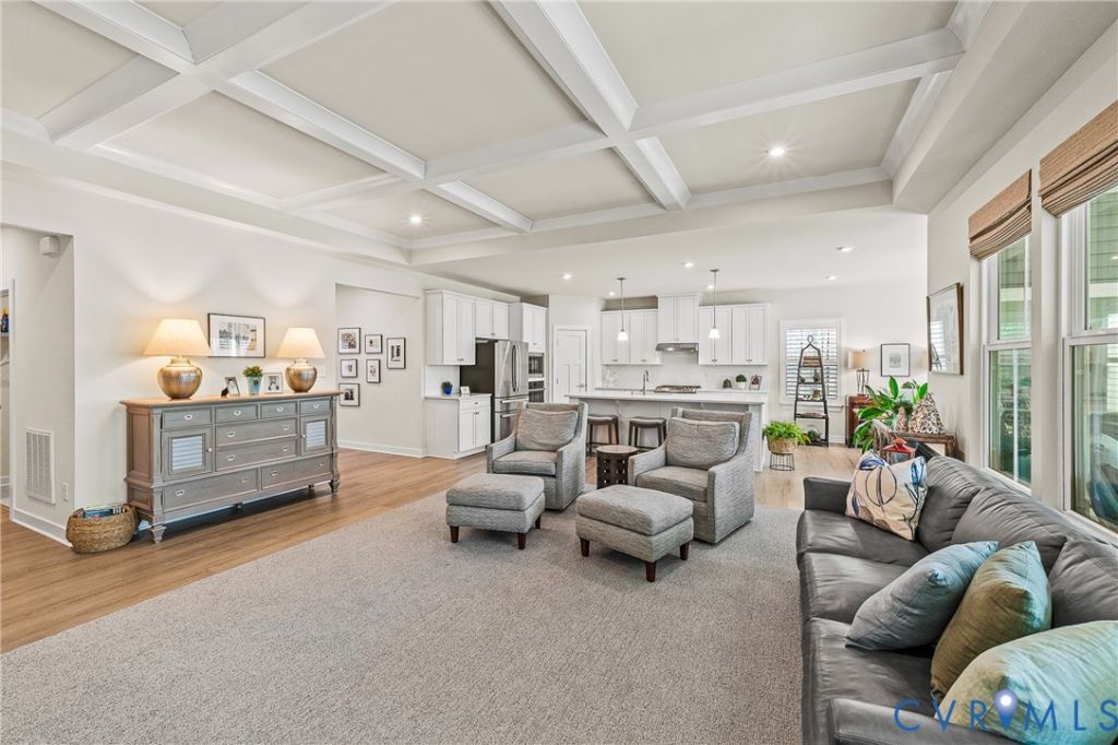 6231 Sheehan Crossing  Moseley, VA 23120