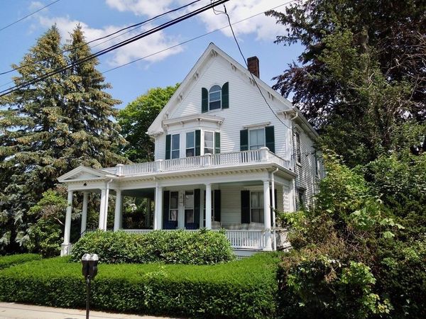 9 Brewster Street, Unit 2, Plymouth, MA 02360