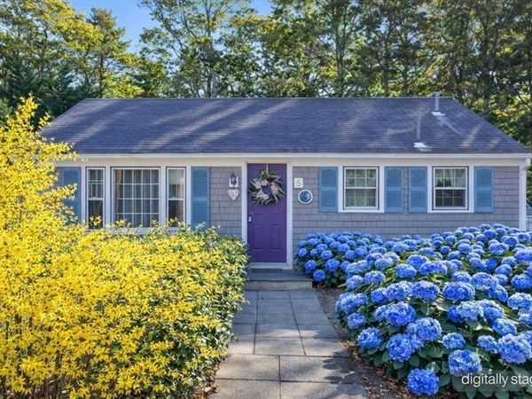 5 Coach House Lane, Dennis, MA 02638