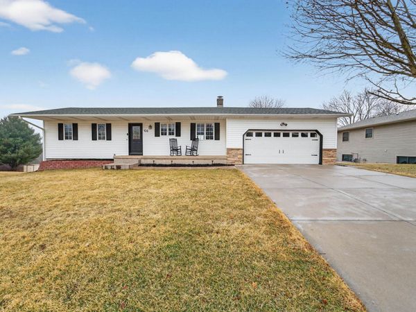 106 Dougherty Court, Ridgeway, WI 53582