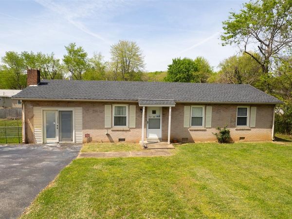 295 Palmer Drive , Bowling Green, KY 42101