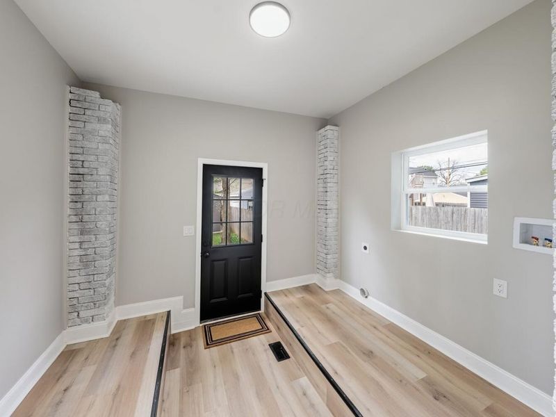 981 Linwood Avenue , Columbus, OH 43206 Photo 16